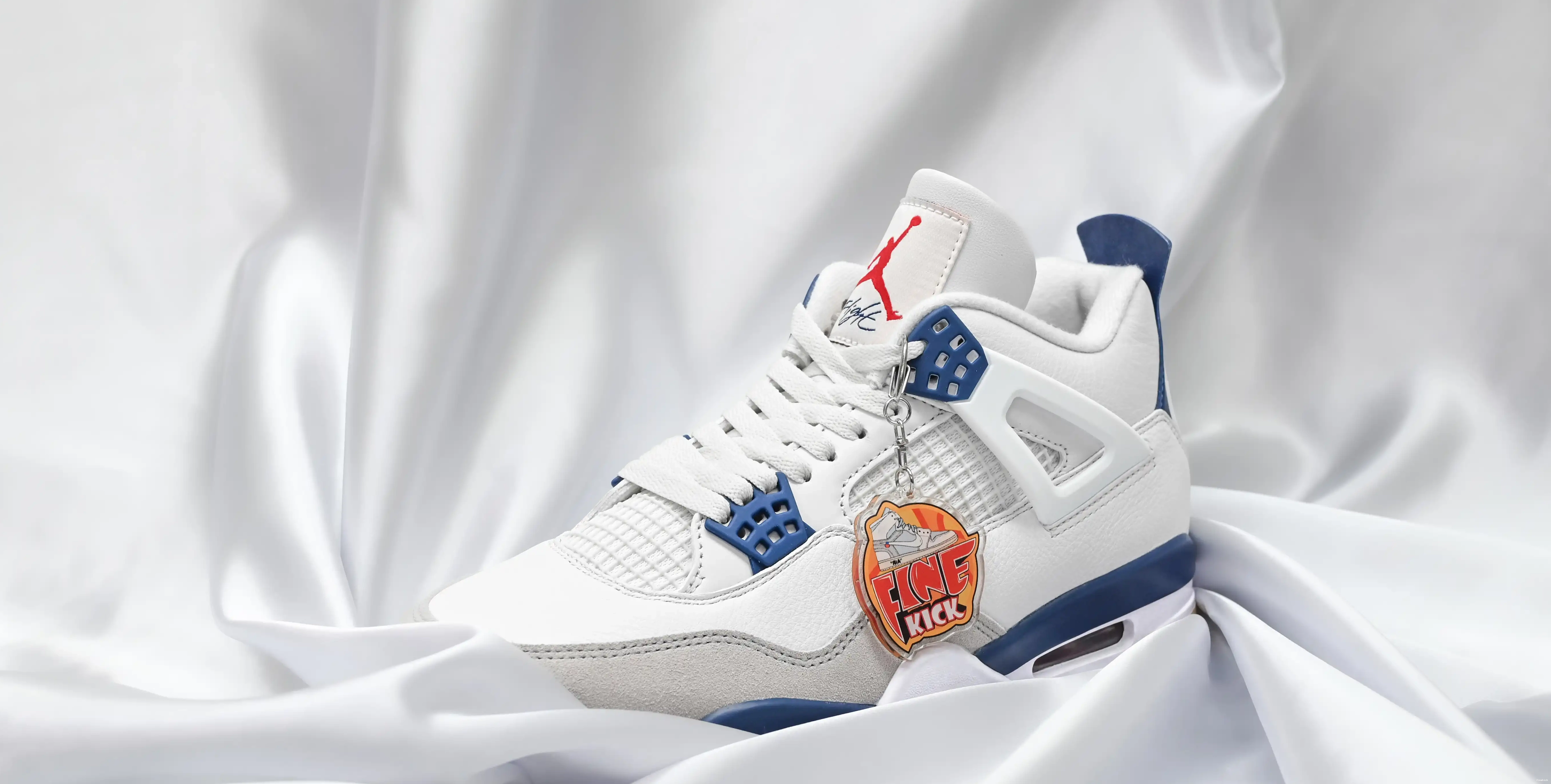 Jordan Air Jordan SB “NAVY” 4 0402